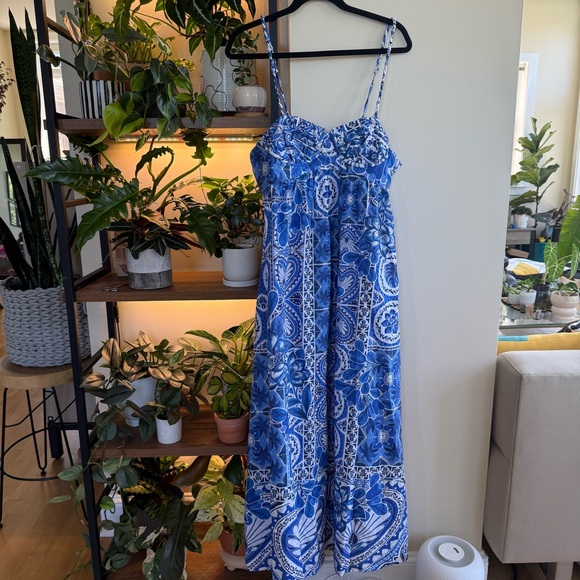 NWT FARM Rio Blue Tile Dream Sleeveless Maxi Dress Size Large - Picture 4 of 12